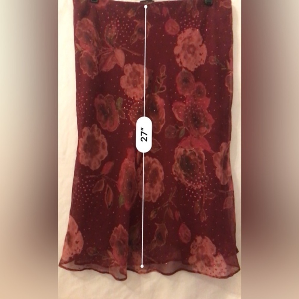 Tailor Floral Skirt with Tiny Embellishments Size 10 - Picture 10 of 10